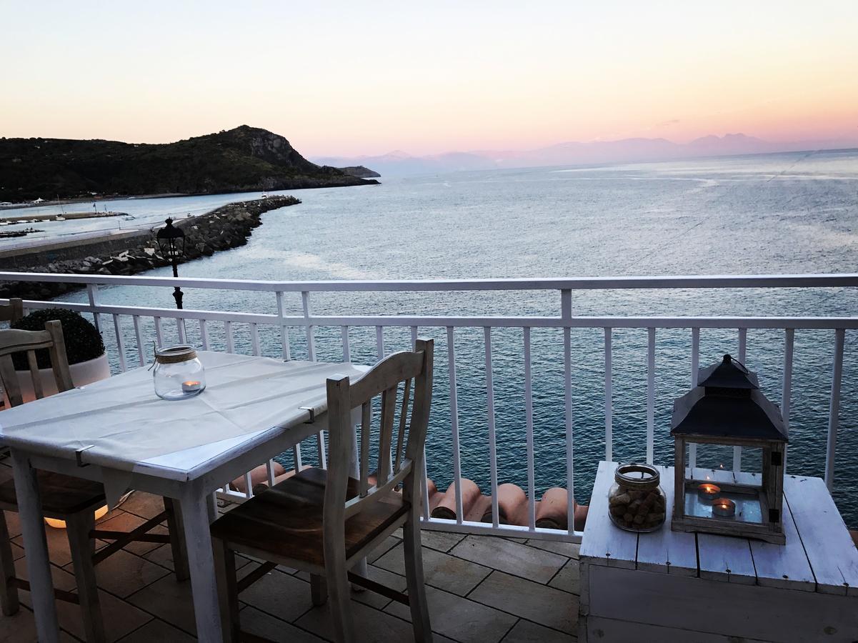 Albergo Tirreno Marina di Camerota Exteriör bild
